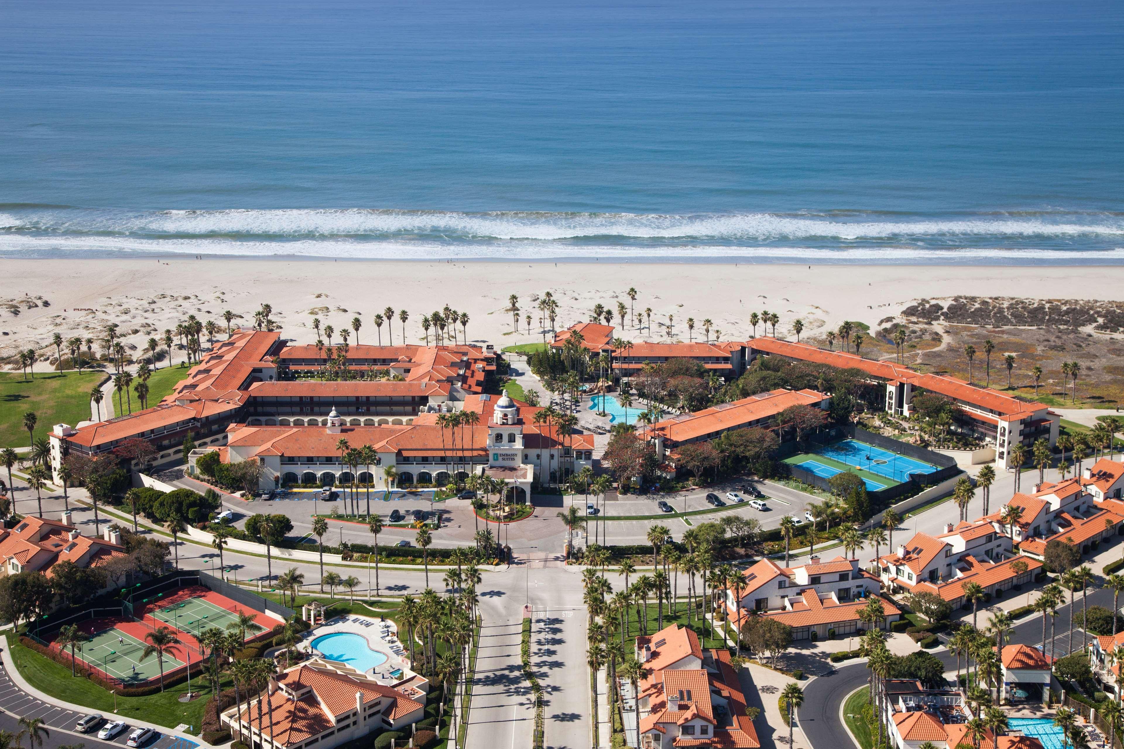 Zachari Dunes On Mandalay Beach, Curio Collection By Hilton Oxnard Exterior foto