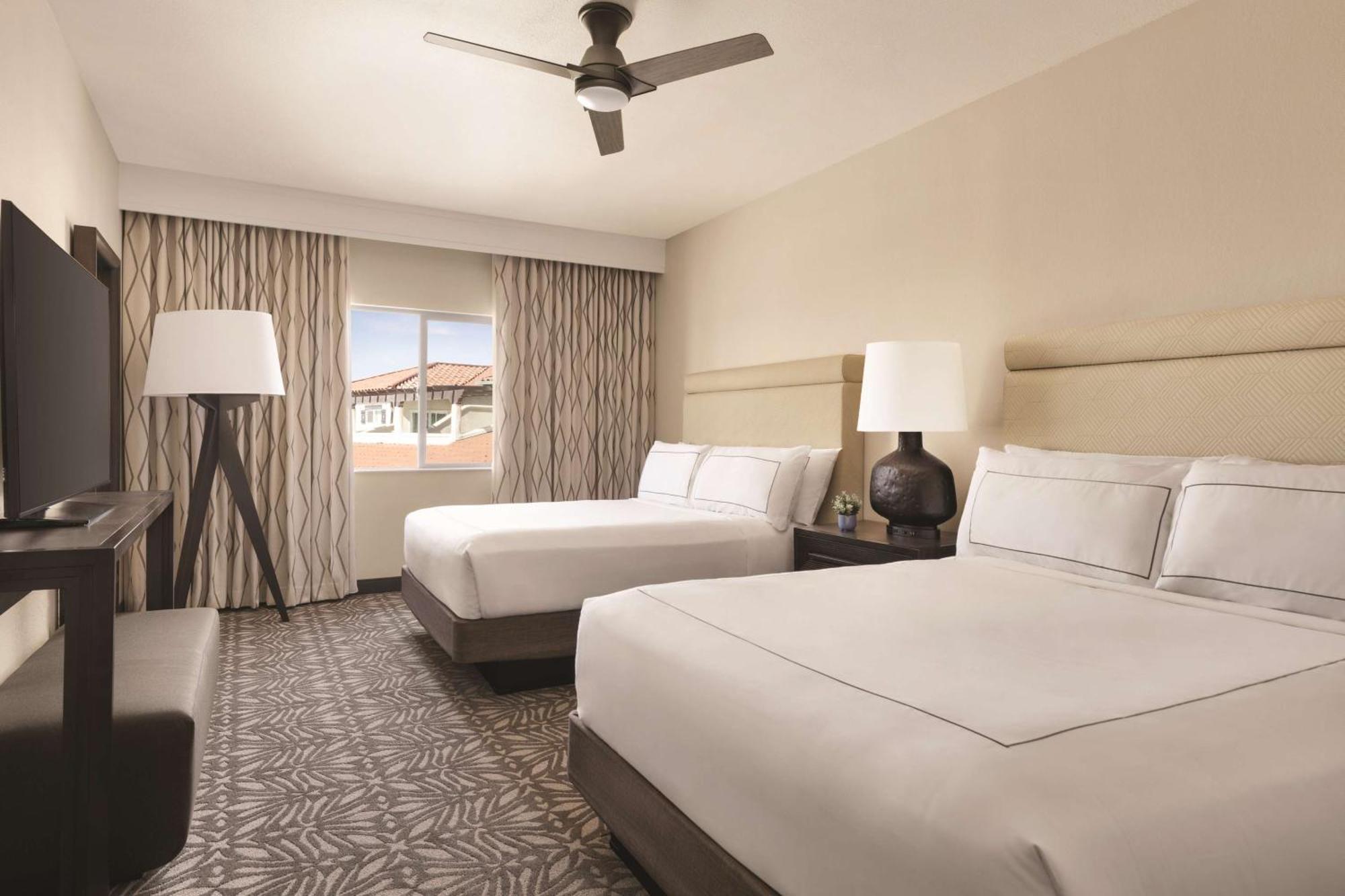 Zachari Dunes On Mandalay Beach, Curio Collection By Hilton Oxnard Exterior foto