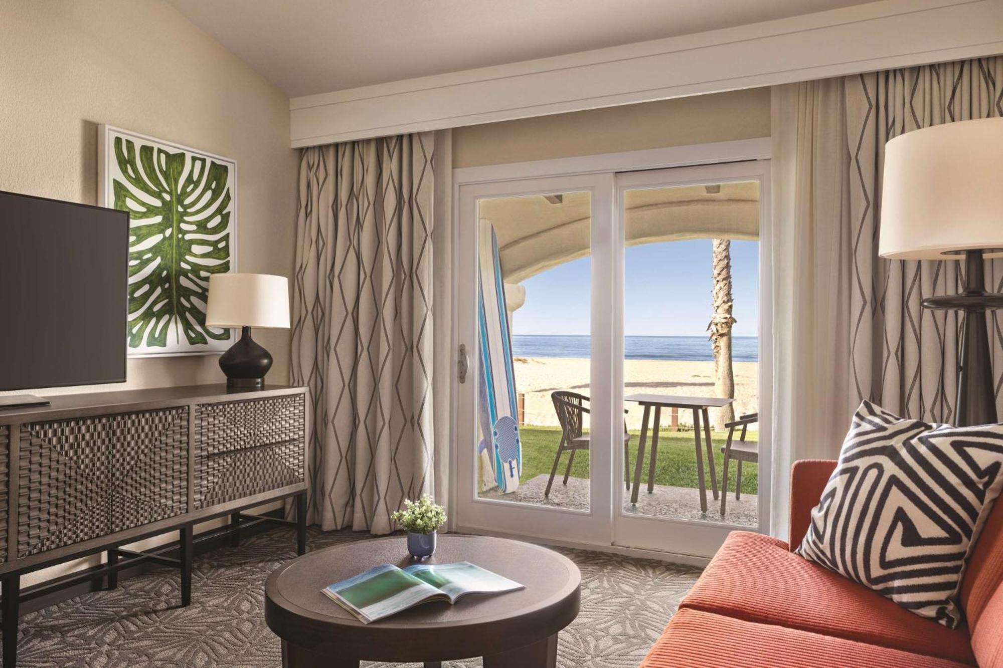 Zachari Dunes On Mandalay Beach, Curio Collection By Hilton Oxnard Exterior foto